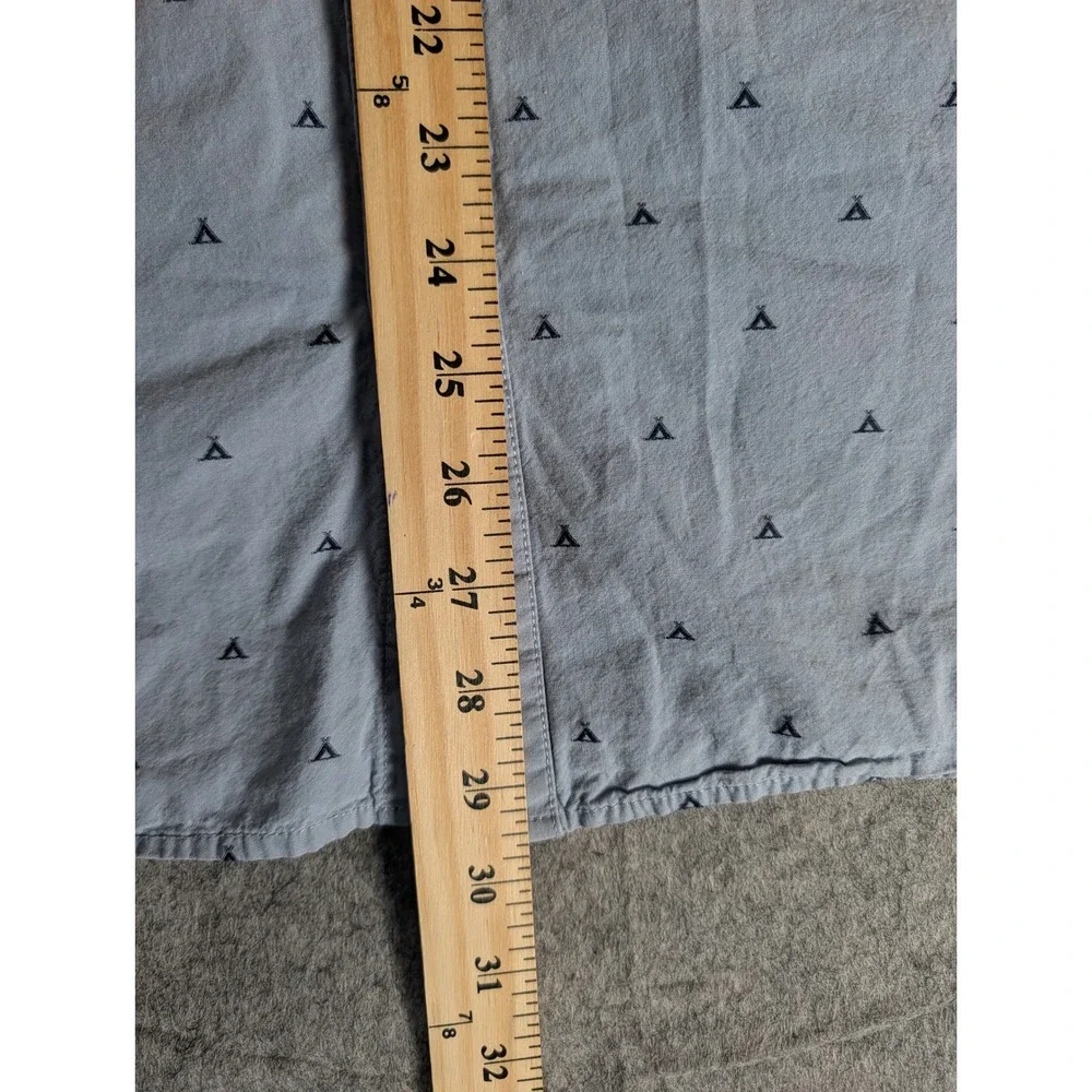 The North Face Mens Short Sleeve Button Down Shirt Blue Teepee Print XL‎